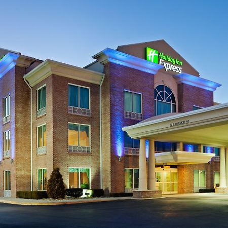 Holiday Inn Express Hotel & Suites London By Ihg Zewnętrze zdjęcie