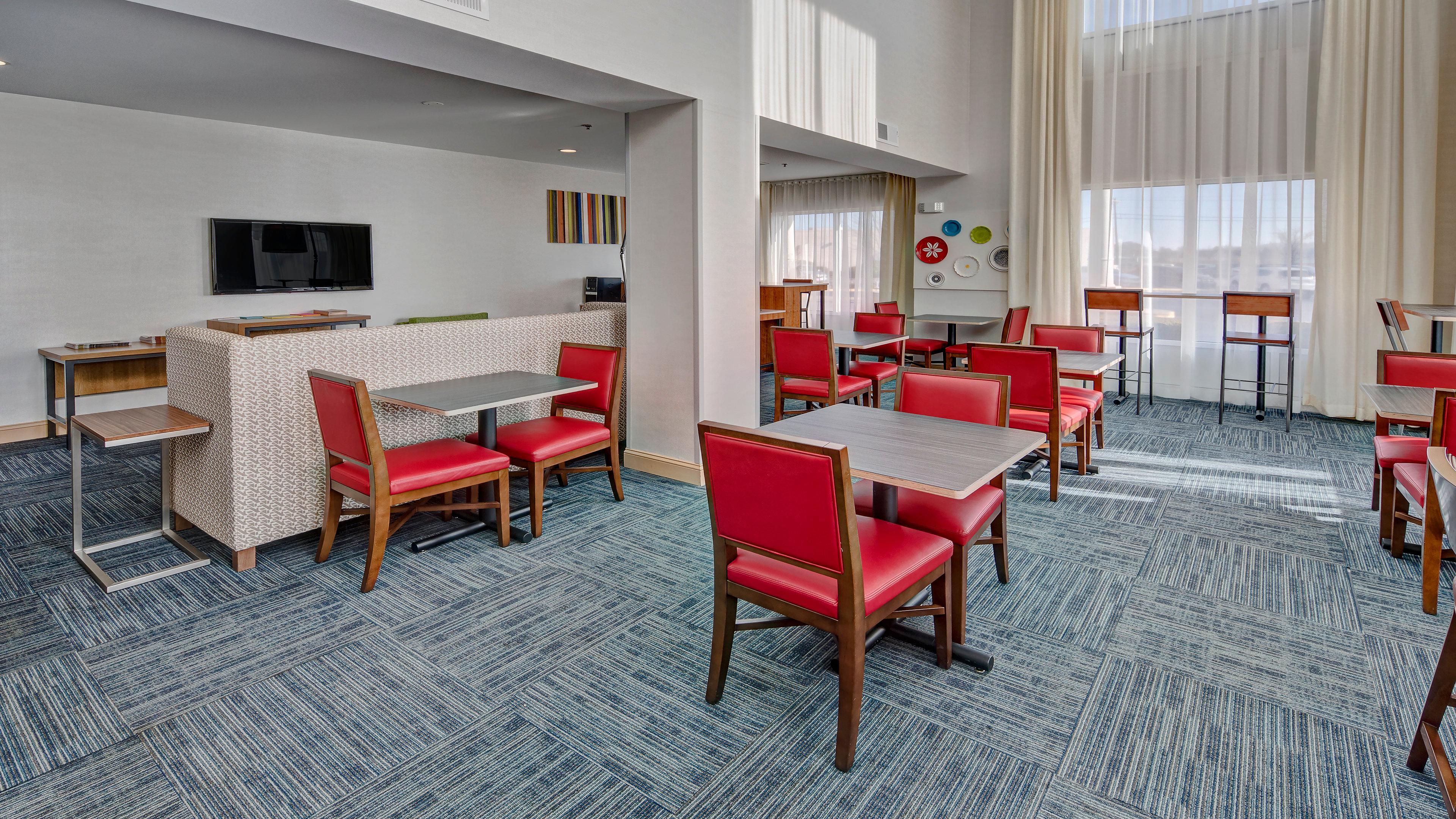 Holiday Inn Express Hotel & Suites London By Ihg Zewnętrze zdjęcie
