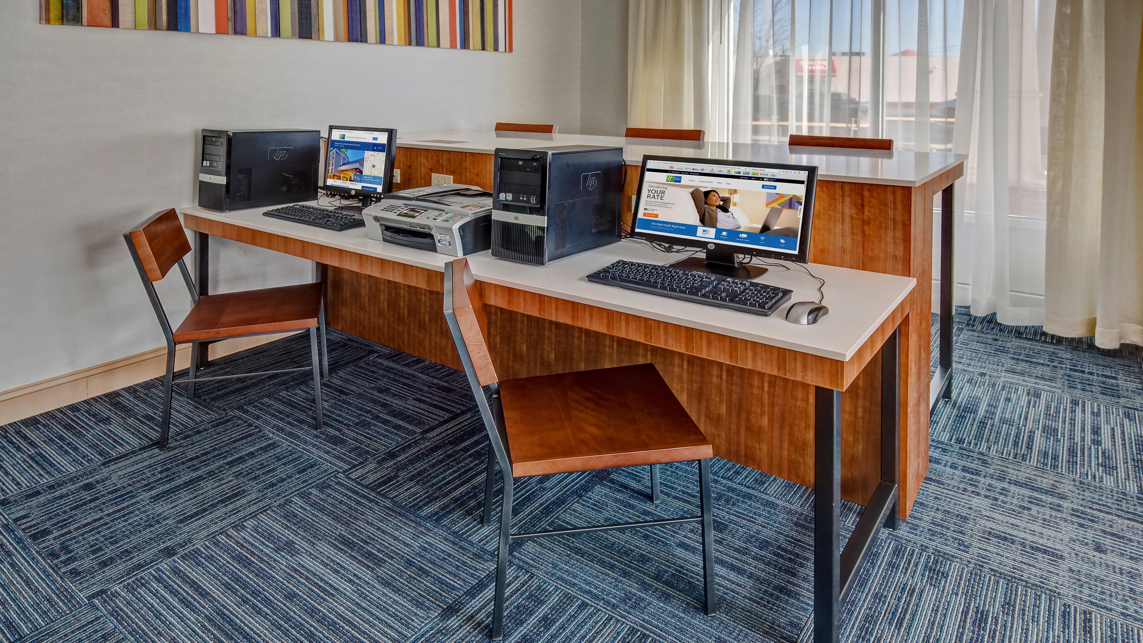 Holiday Inn Express Hotel & Suites London By Ihg Zewnętrze zdjęcie